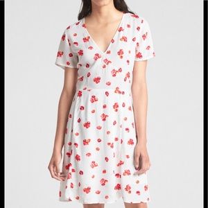 Gap - New w tags! floral fit & flare dress